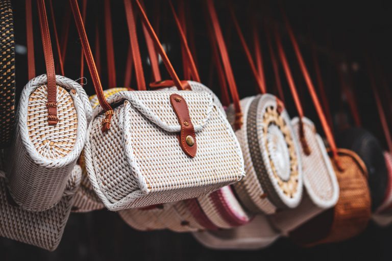 Choosing the Perfect Leather for Your Handmade Bags: Tips and Tricks